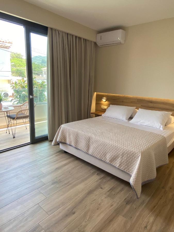 Roula Kotsonis Superior Apartment 阿凯松 外观 照片