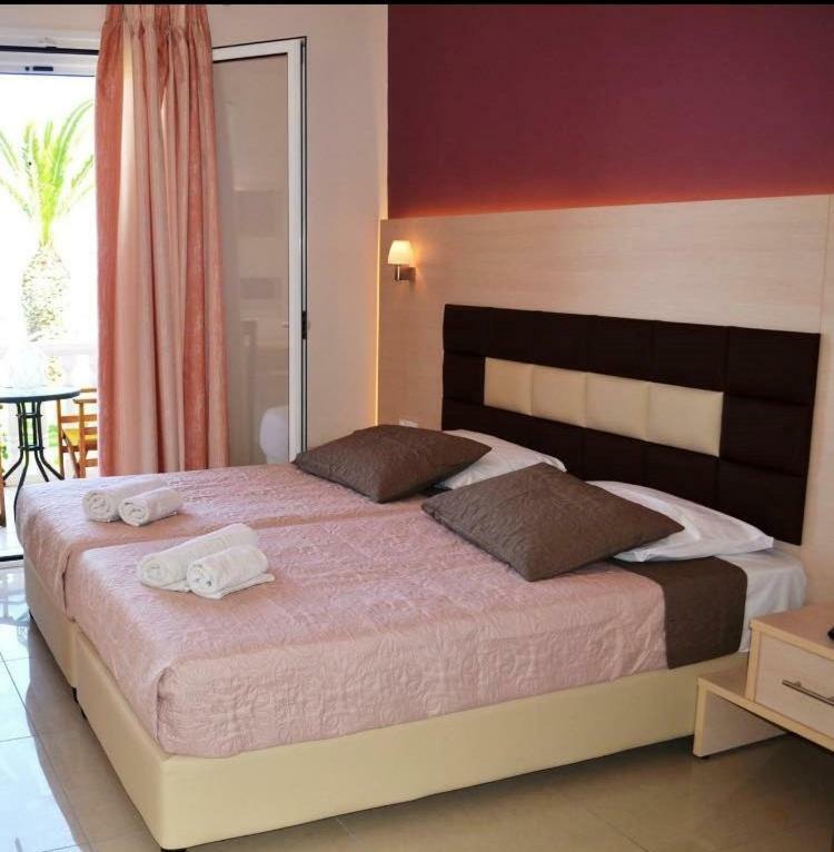 Roula Kotsonis Superior Apartment 阿凯松 外观 照片
