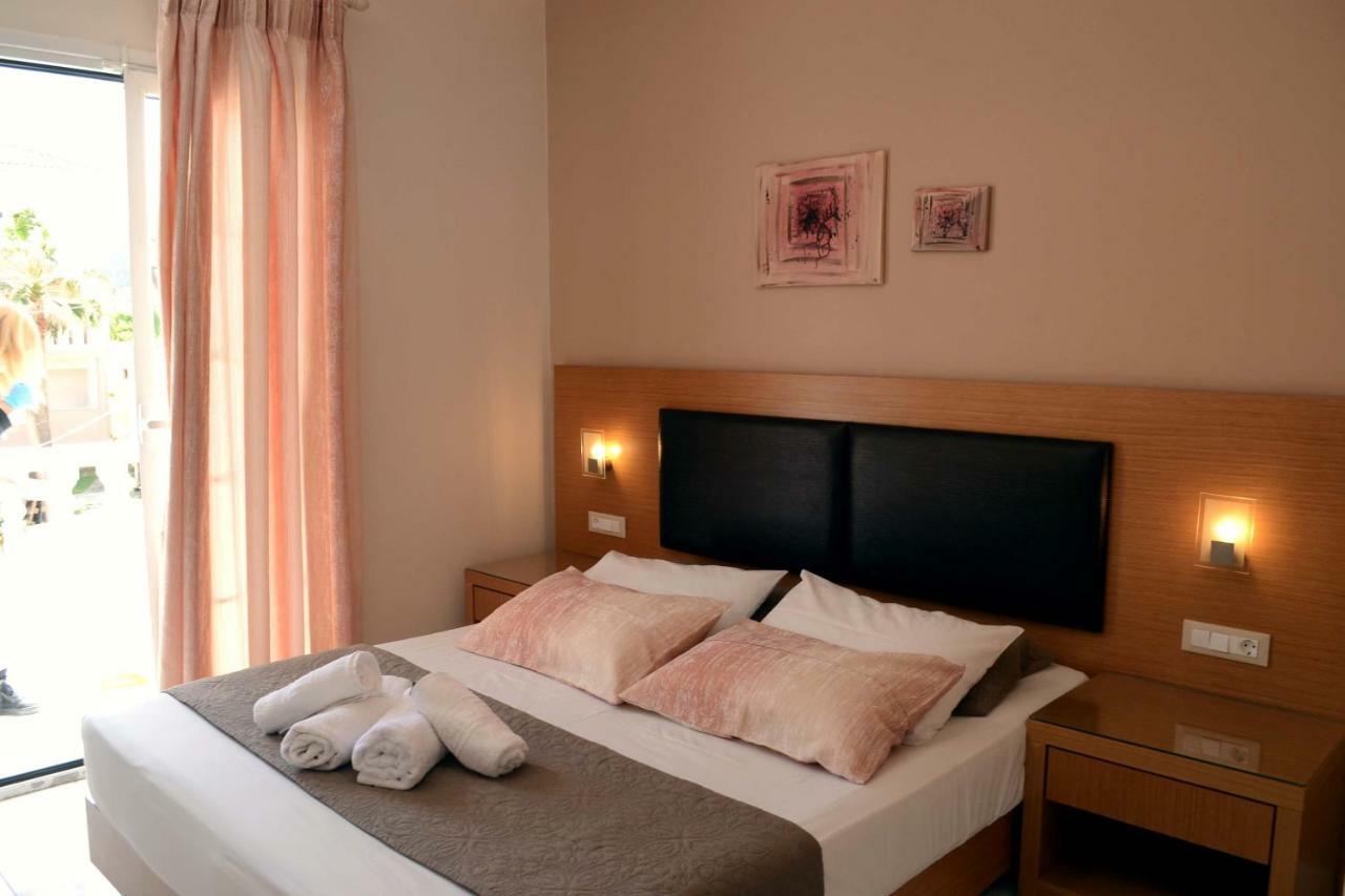 Roula Kotsonis Superior Apartment 阿凯松 外观 照片